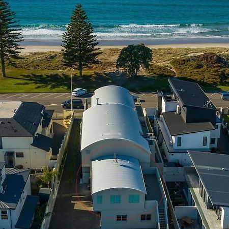 Modern Marine Parade Apartment Mount Maunganui Exterior photo